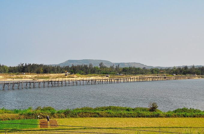 cầu gỗ